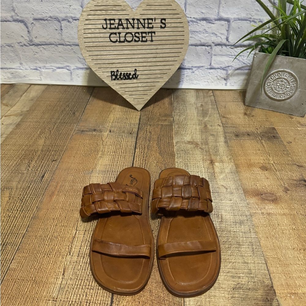 Free People Winding River Slide Sandal - Picture 14 of 14